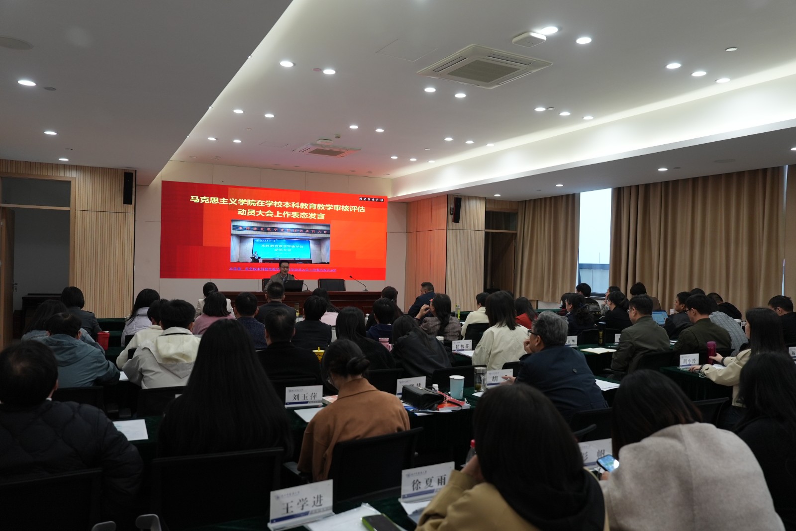 DSC07453.JPG DSC07453.JPG